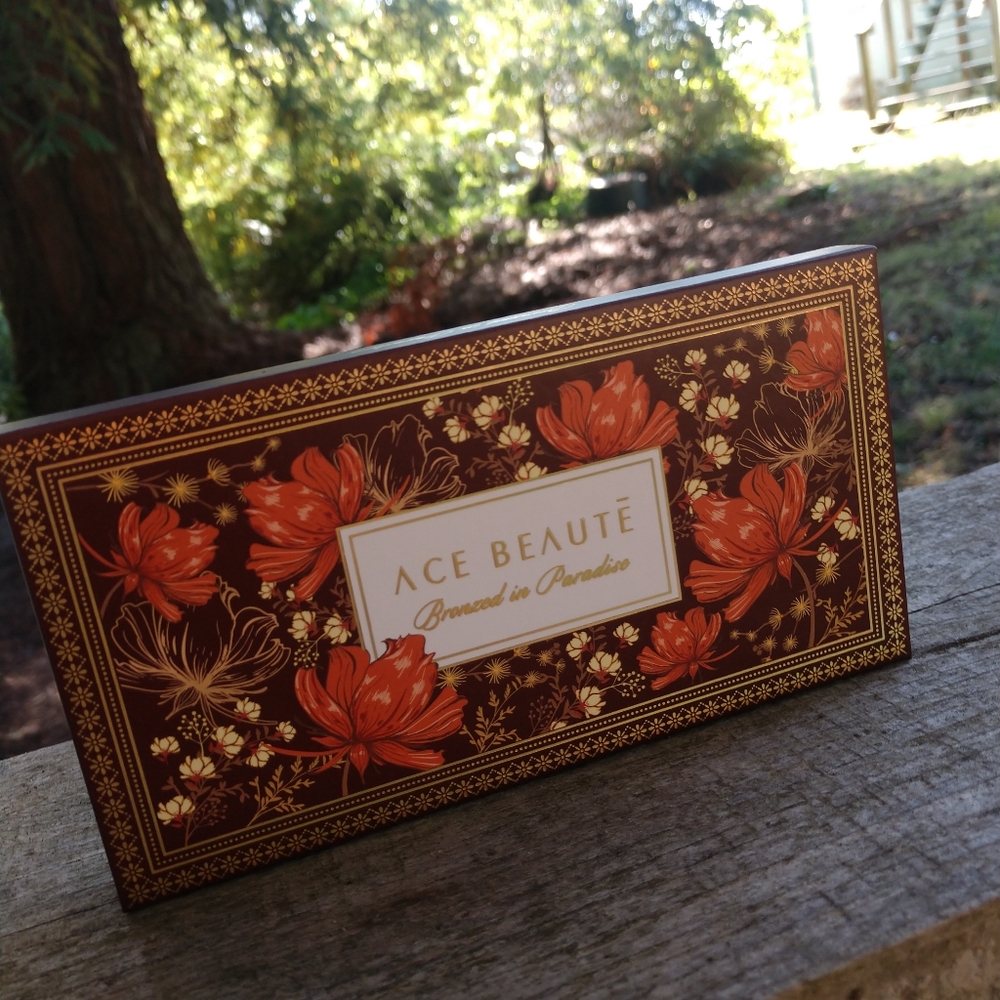 Ave Beauté Bronzed in Paradise Pallete BRAND NEW